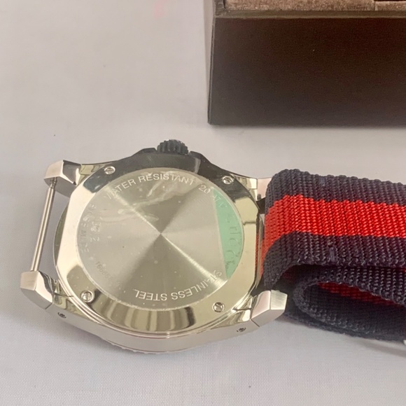 COPY - Gucci Dive XL 45 mm case red and navy strap Men’ s watch. New - Picture 5 of 6